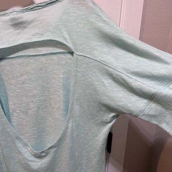 PINK Cut Out Raw Hem Tunic Pullover - Women’s Top - Picture 4 of 5
